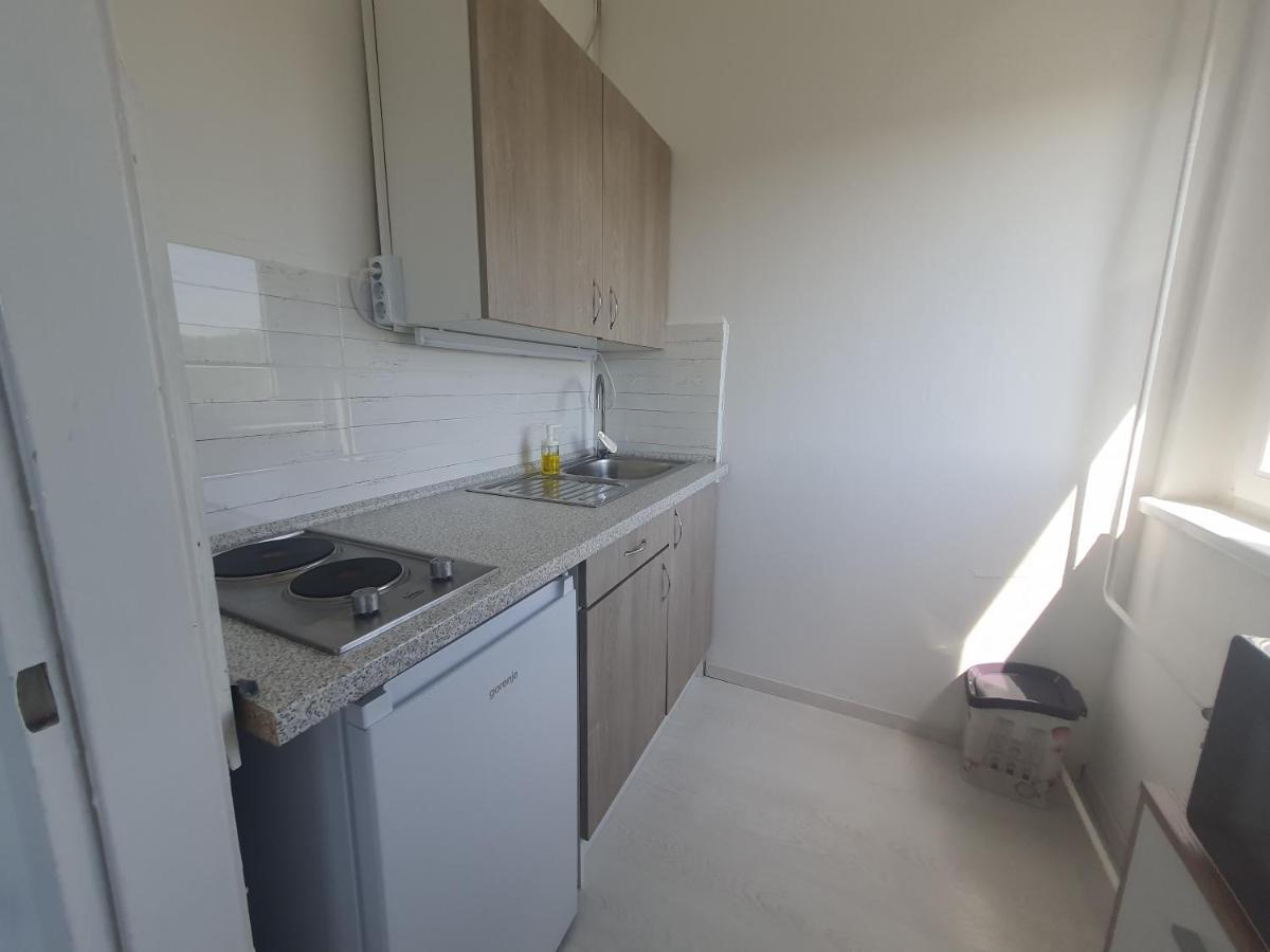 Hegyalja Apartman มิชโคลซ์ ภายนอก รูปภาพ